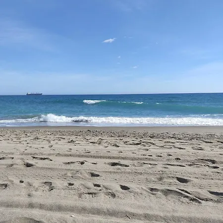 - Beachside With Pool, Wifi And Ac 公寓