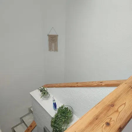 - Beachside With Pool, Wifi And Ac